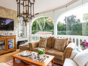 Villa 5 bedrooms 430 m² in Elviria, Spain — Find off-plan property or real estate resale directly from developers and owners GEOLN.COM. Photo 13