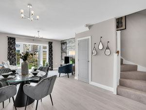 Real estate in Merchants Place — look at the real estate search engine GEOLN.COM. Photo 6