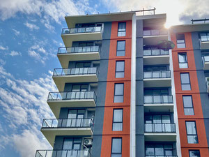 Продається однокімнатна квартира в клубному будинку з приголомшливим видом на гори та море. — Пошуковик нерухомості від забудовників і власників GEOLN.COM. Фото 2