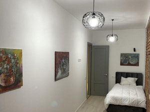 Apartamento de 3 habitaciones en Vake. Apartamento sin intermediario en Tbilisi — Encuentre propiedades fuera del plan o reventa de bienes inmuebles directamente de desarrolladores y propietarios GEOLN.COM. Foto 8