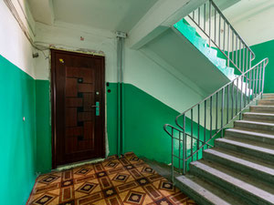 Apartamento de tres habitaciones en el centro de Minsk — Encuentre propiedades fuera del plan o reventa de bienes inmuebles directamente de desarrolladores y propietarios GEOLN.COM. Foto 16