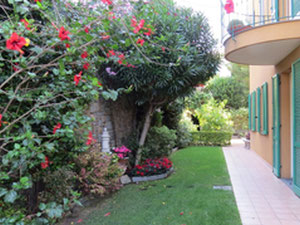 Wohnung am Meer in Italien, Ligurien, Vallebona — Immobilien-Suchservice von Bauträgern und Eigentümern GEOLN.COM. Foto 3