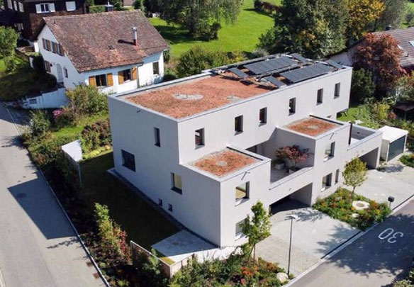 Neuerbautes Doppeleinfamilienhaus