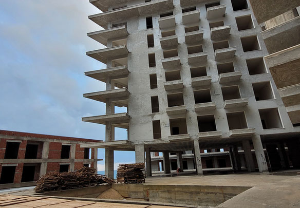 Mieszkanie w czarnej ramie nad morzem Shengjin, Albania