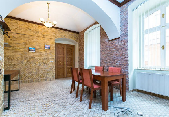 Квартира у великому місті в Чехії, Прага