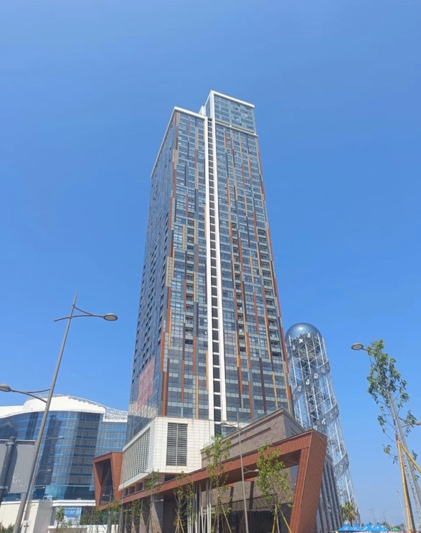 海边出售的公寓 — 来自开发商和业主的房地产搜索引擎 GEOLN.COM. 照片 1