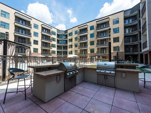 房地产在 Veranda at Avalon — look at the real estate search engine GEOLN.COM. 照片 6