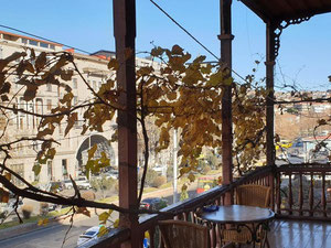 Abanotubani'de 2 yatak odalı daire. Tiflis'in merkezinde bir daire satın alın — Sahiplerden yada inşaatcilardan mülkiyet arama GEOLN.COM. Fotoğraf 2