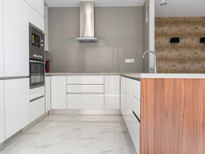 فيلا 5 غرف نوم 226 متر مربع في Villamartin ، إسبانيا — ابحث عن عقار قيد الإنشاء أو عقار معاد بيعه مباشرة من المطورين والملاك GEOLN.COM. صورة فوتوغرافية 6