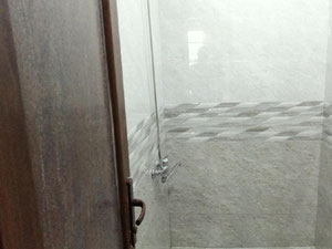 דירת 4 חדרים בסאנזונה. דירה ללא מתווך בטביליסי — חיפוש נדל"ן מפרטי ומקבלן GEOLN.COM. תמונה 10