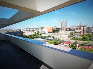 Нерухомість в Lazar Residence — дивіться на пошуковику нерухомості GEOLN.COM. Фото 4