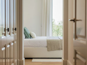 Villa 6 bedrooms 946 m² in Nueva Andalucia, Spain — Find off-plan property or real estate resale directly from developers and owners GEOLN.COM. Photo 23