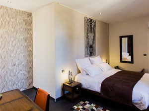 法国郊区的城堡，多尔多涅河畔佩萨克 — 来自开发商和业主的房地产搜索引擎 GEOLN.COM. 照片 4