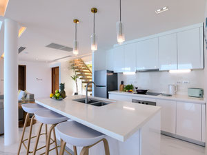 მოდერნული 4 საძინებელი აუზის ვილა პანორამული ოკეანის ხედით ჩავენგში — უძრავი ქონების ყიდვა და მფლო ბელებისგან GEOLN.COM. ფოტო 2