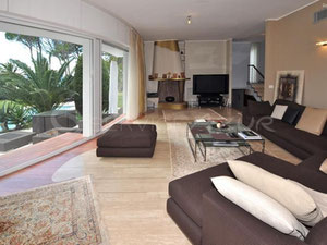 法国，安提比斯的海边别墅 — 来自开发商和业主的房地产搜索引擎 GEOLN.COM. 照片 6