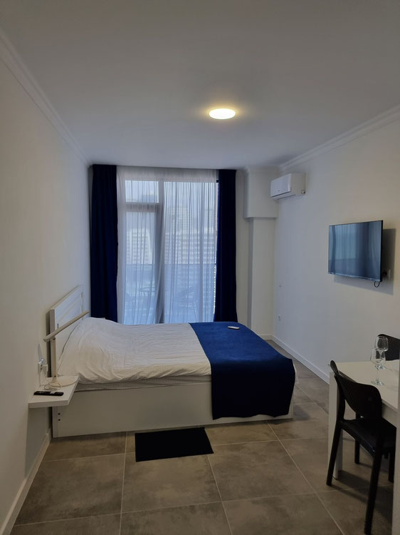 海景和城市景观的公寓 2 — 来自开发商和业主的房地产搜索引擎 GEOLN.COM. 照片 1