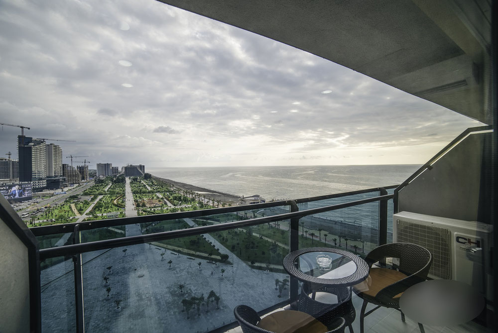 比特币 (BTC) 的奥比海滩塔公寓 — 来自开发商和业主的房地产搜索引擎 GEOLN.COM. 照片 1