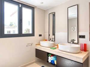 别墅 6 间卧室 670 m² 在 Nagueles, 西班牙 — 来自开发商和业主的房地产搜索引擎 GEOLN.COM. 照片 16