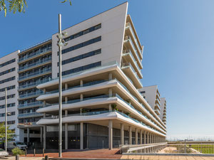 房地产在 H2O — look at the real estate search engine GEOLN.COM. 照片 3