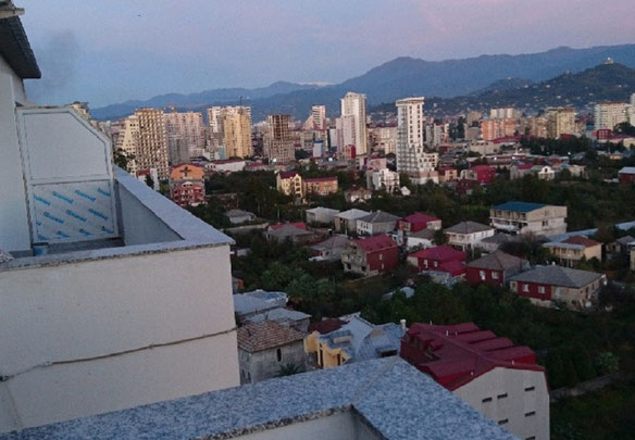 Apartment near the sea