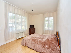 出售住宅楼 — 来自开发商和业主的房地产搜索引擎 GEOLN.COM. 照片 13