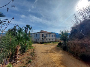 იყიდება კერძო სახლი მიწის ნაკვეთით — 来自开发商和业主的房地产搜索引擎 GEOLN.COM. 照片 13