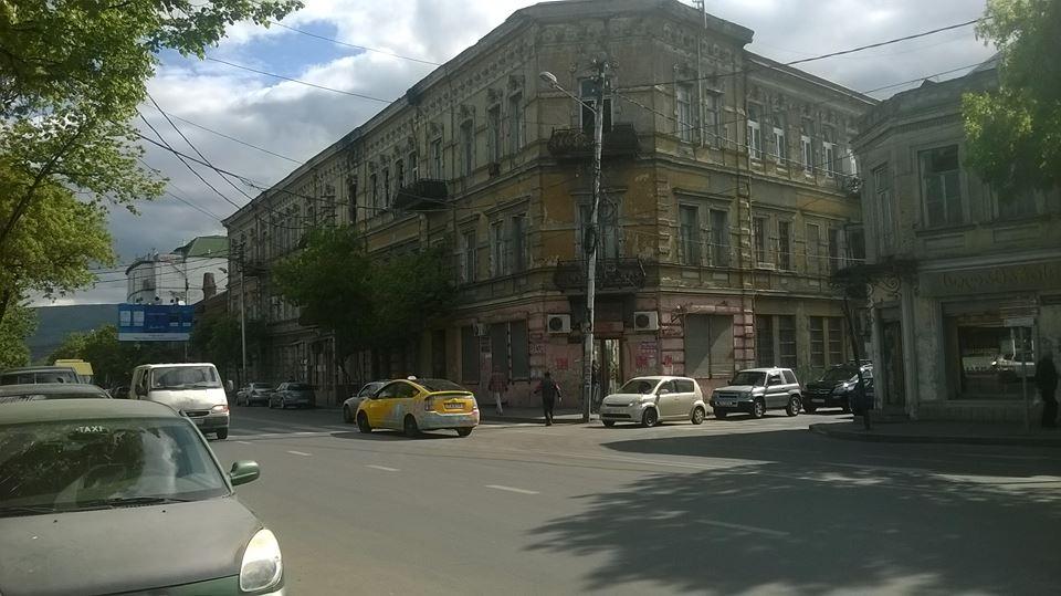 Satılık yurt — Sahiplerden yada inşaatcilardan mülkiyet arama GEOLN.COM. Fotoğraf 1