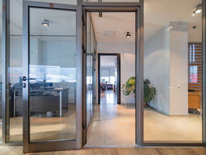 商业空间出售 — 来自开发商和业主的房地产搜索引擎 GEOLN.COM. 照片 6