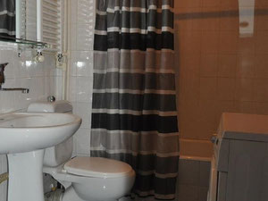 维拉的4间房间的公寓。第比利斯无中介公寓 — 来自开发商和业主的房地产搜索引擎 GEOLN.COM. 照片 10