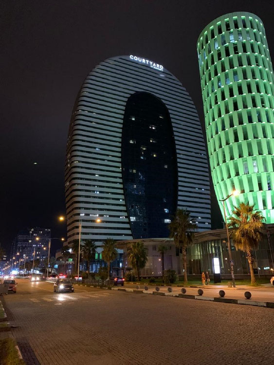 出售 Alliance Palace 的公寓 — 来自开发商和业主的房地产搜索引擎 GEOLN.COM. 照片 1