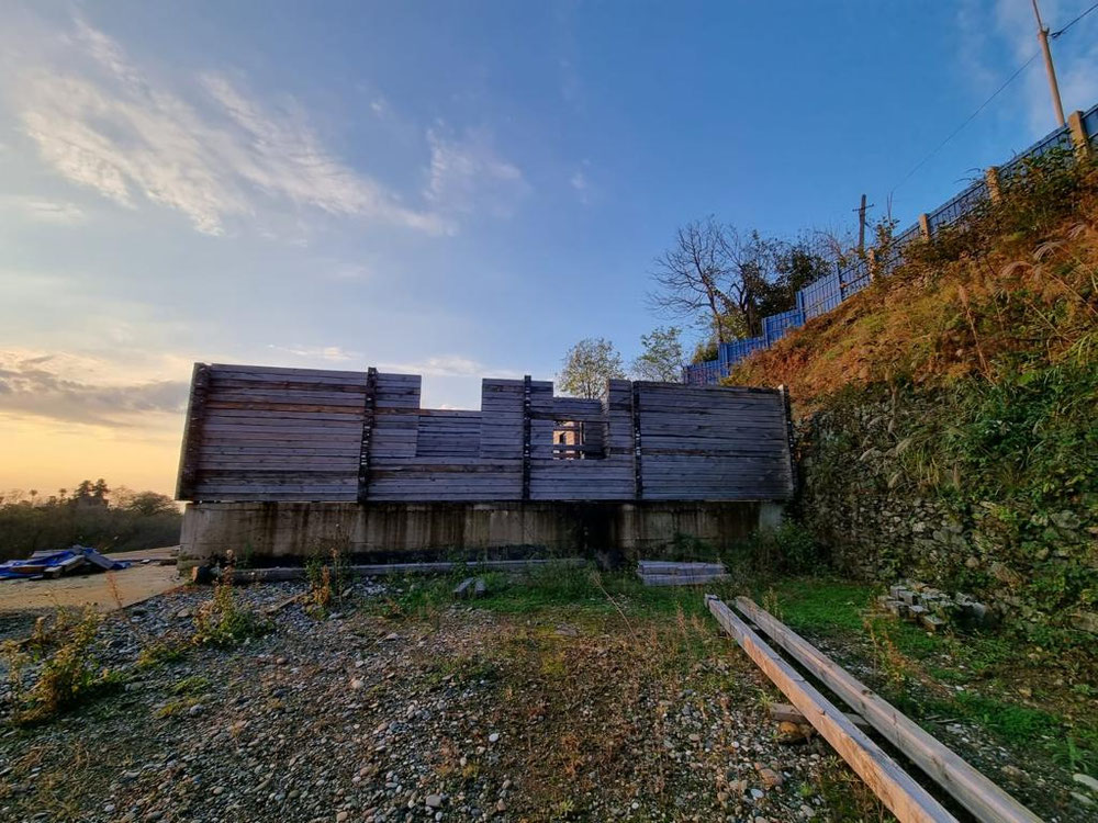 地块与建筑 — 来自开发商和业主的房地产搜索引擎 GEOLN.COM. 照片 1