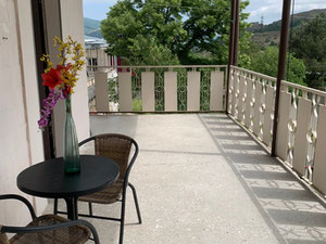 Будинок на продаж у Тбілісі біля лісу — Пошуковик нерухомості від забудовників і власників GEOLN.COM. Фото 11