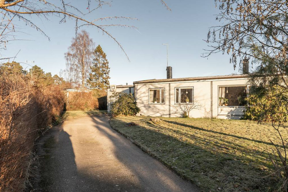 房地产在 Blasippevagen — look at the real estate search engine GEOLN.COM. 照片 1