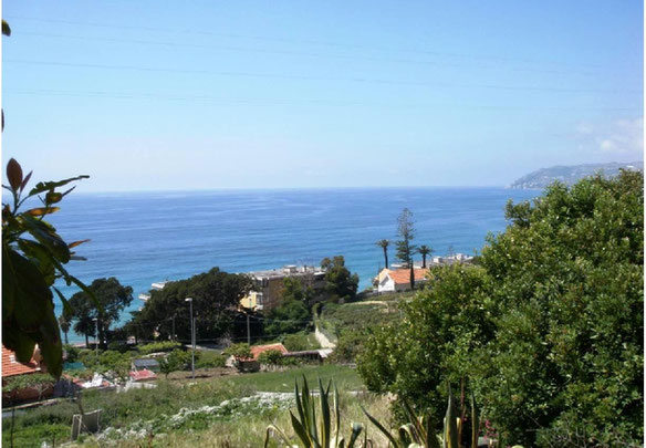 Land by the sea in Italy, San Remo Sale