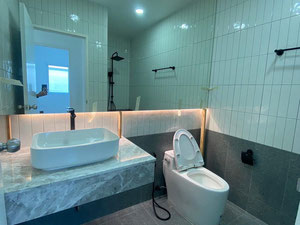 Exklusives Reihenhaus zu verkaufen — Immobilien-Suchservice von Bauträgern und Eigentümern GEOLN.COM. Foto 7