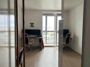 Apartamento en Nueva Borovaya, Minsk, Bielorrusia — Encuentre propiedades fuera del plan o reventa de bienes inmuebles directamente de desarrolladores y propietarios GEOLN.COM. Foto 4