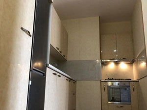 იყიდება 3 ოთახიანი ბინა — უძრავი ქონების ყიდვა და მფლო ბელებისგან GEOLN.COM. ფოტო 5