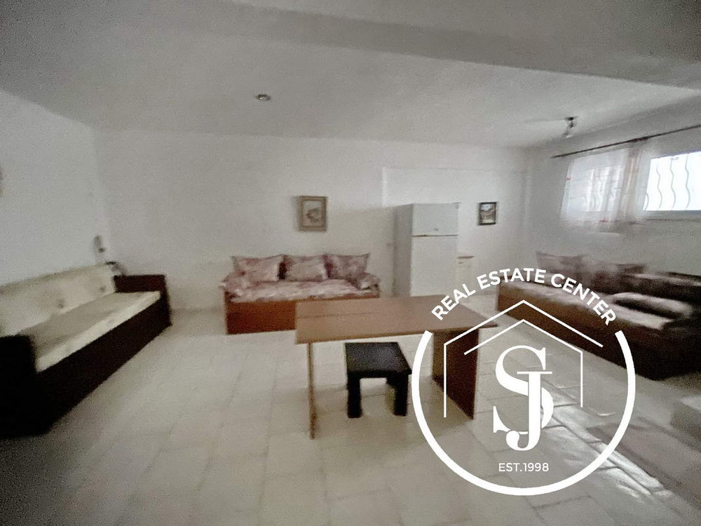 მეზონეტი პარკინგით — უძრავი ქონების ყიდვა და მფლო ბელებისგან GEOLN.COM. ფოტო 1