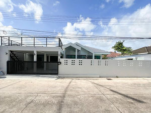 在查龙出售的豪华带游泳池的房子 — 来自开发商和业主的房地产搜索引擎 GEOLN.COM. 照片 20