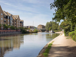 房地产在 Apsley Quay — look at the real estate search engine GEOLN.COM. 照片 2