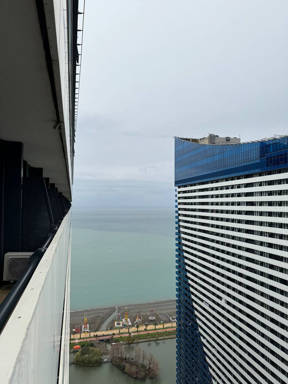 Orbi City 区块 C — 来自开发商和业主的房地产搜索引擎 GEOLN.COM. 照片 1