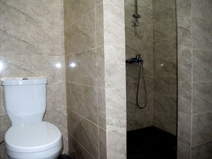 ბინა ზღვის ხედით — უძრავი ქონების ყიდვა და მფლო ბელებისგან GEOLN.COM. ფოტო 9