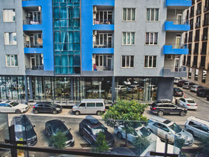 იყიდება ბინა ბათუმში — უძრავი ქონების ყიდვა და მფლო ბელებისგან GEOLN.COM. ფოტო 2