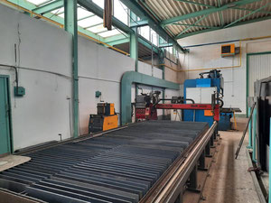 مصنع إنشاءات الصلب مع المعدات — ابحث عن عقار قيد الإنشاء أو عقار معاد بيعه مباشرة من المطورين والملاك GEOLN.COM. صورة فوتوغرافية 6