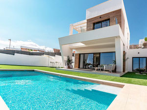 Villa 4 habitaciones 149 m² en Finestrat, España — Encuentre propiedades fuera del plan o reventa de bienes inmuebles directamente de desarrolladores y propietarios GEOLN.COM. Foto 2