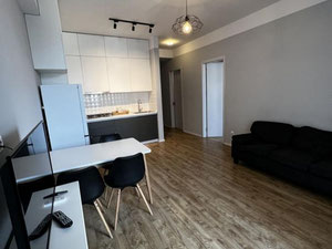 იყიდება 3 ოთახიანი ბინა — უძრავი ქონების ყიდვა და მფლო ბელებისგან GEOLN.COM. ფოტო 2