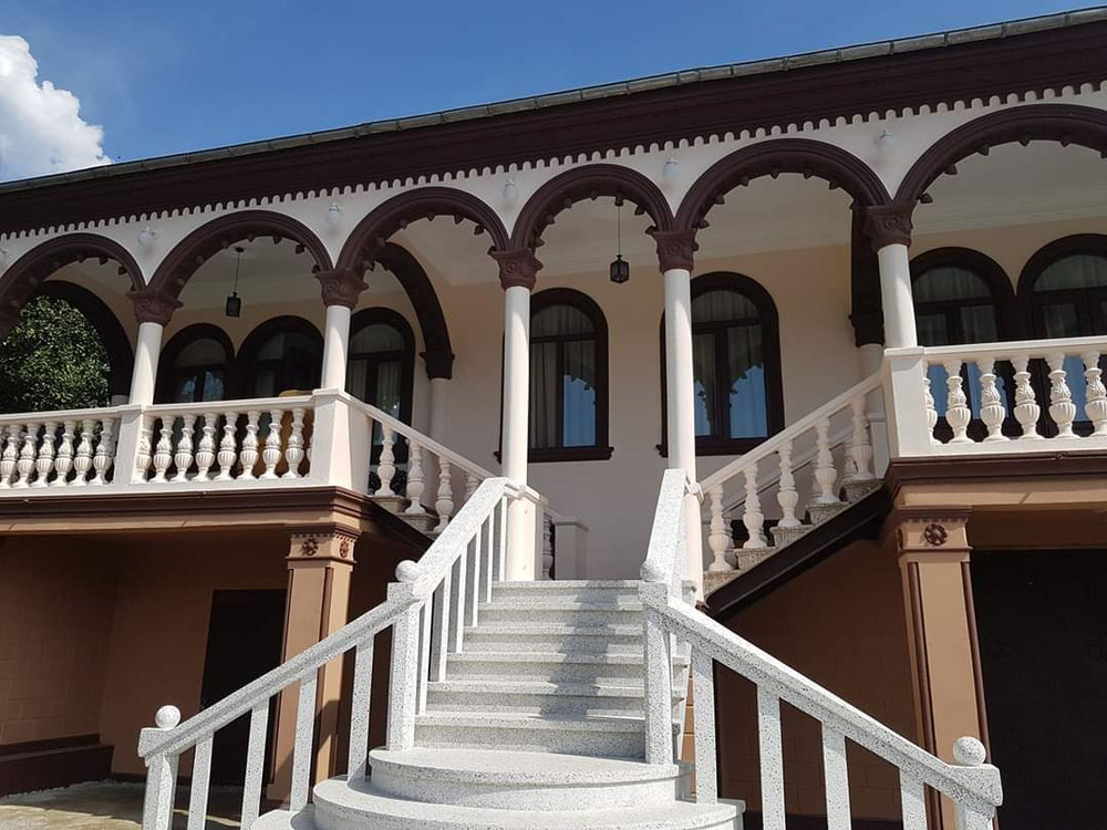 别墅在 Mtirala 国家公园 — 来自开发商和业主的房地产搜索引擎 GEOLN.COM. 照片 1