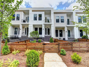 Real estate in Towns at North Decatur — look at the real estate search engine GEOLN.COM. Photo 2