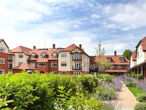 Real estate in Maryland Place — look at the real estate search engine GEOLN.COM. Photo 2