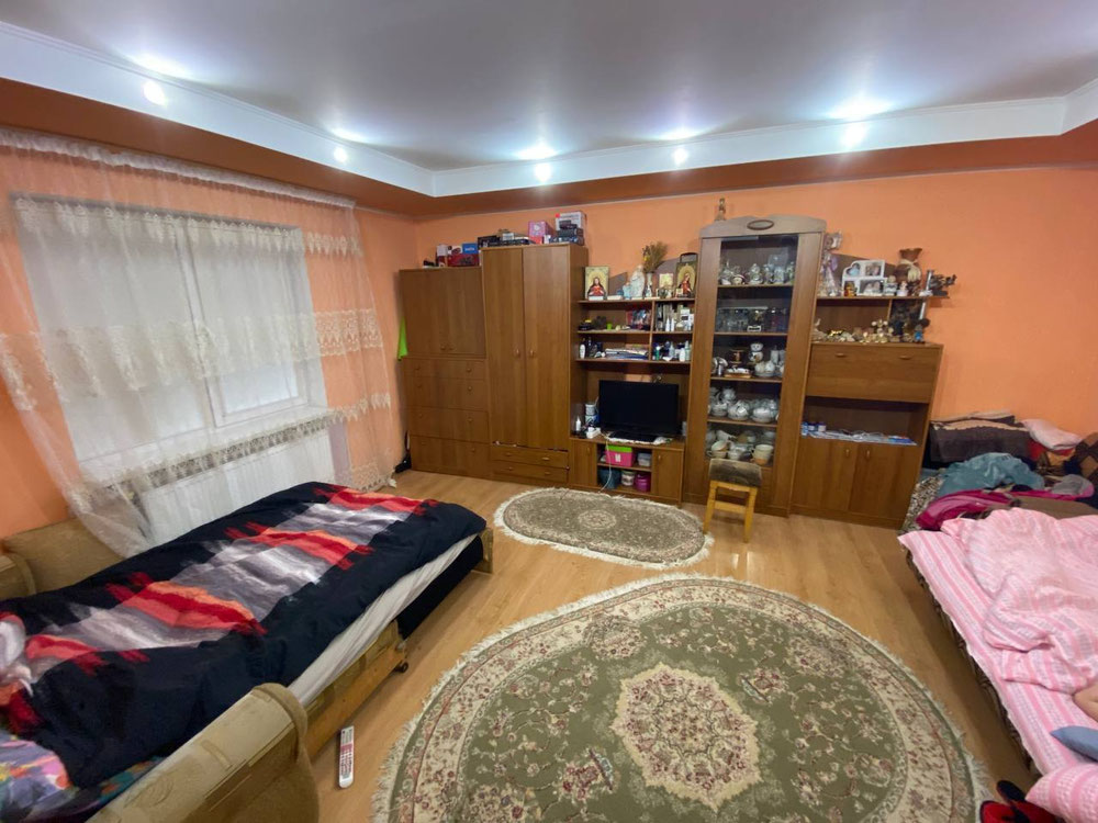 Ბინა — უძრავი ქონების ყიდვა და მფლო ბელებისგან GEOLN.COM. ფოტო 1